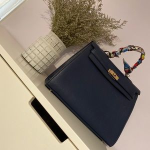 Navy blue hand bag